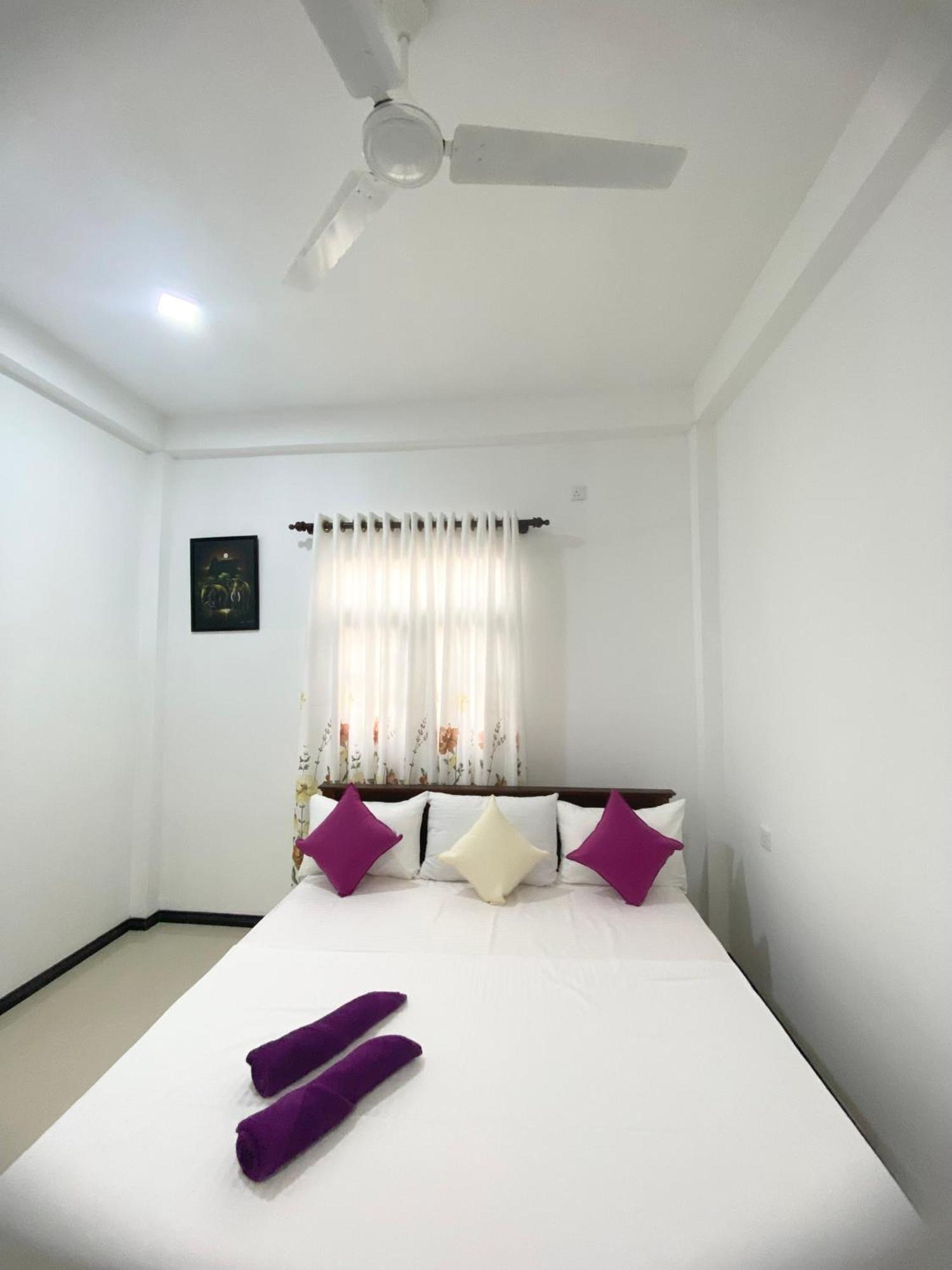 Mario Family Villa And Restaurant Negombo Exterior photo