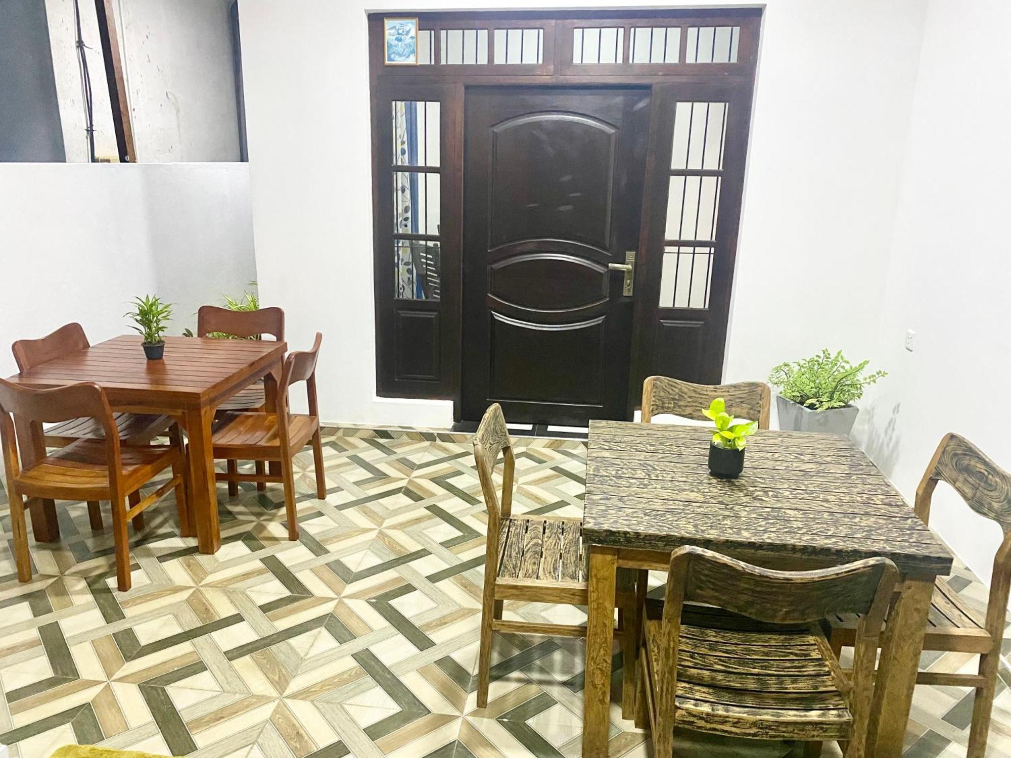 Mario Family Villa And Restaurant Negombo Exterior photo